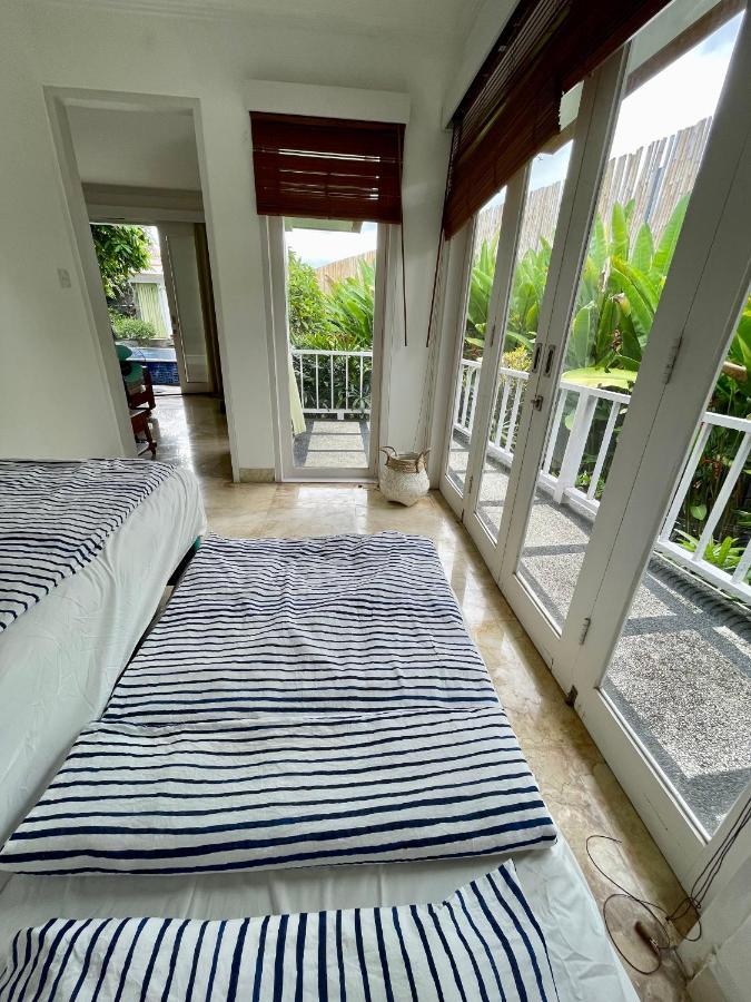 Private Suite In A Kids Friendly Big Shared Villa In Canggu מראה חיצוני תמונה