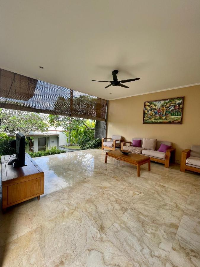 Private Suite In A Kids Friendly Big Shared Villa In Canggu מראה חיצוני תמונה
