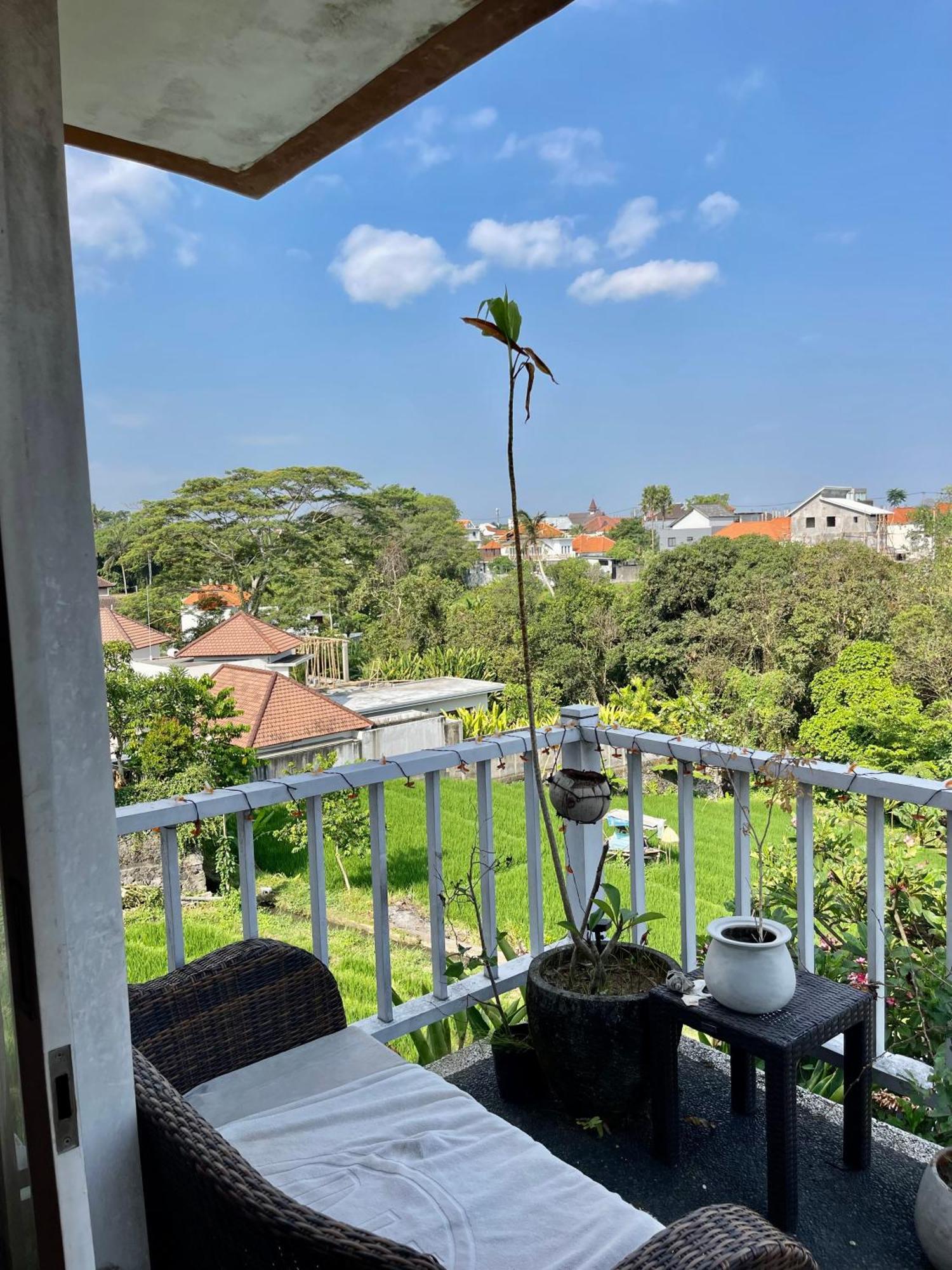 Private Suite In A Kids Friendly Big Shared Villa In Canggu מראה חיצוני תמונה