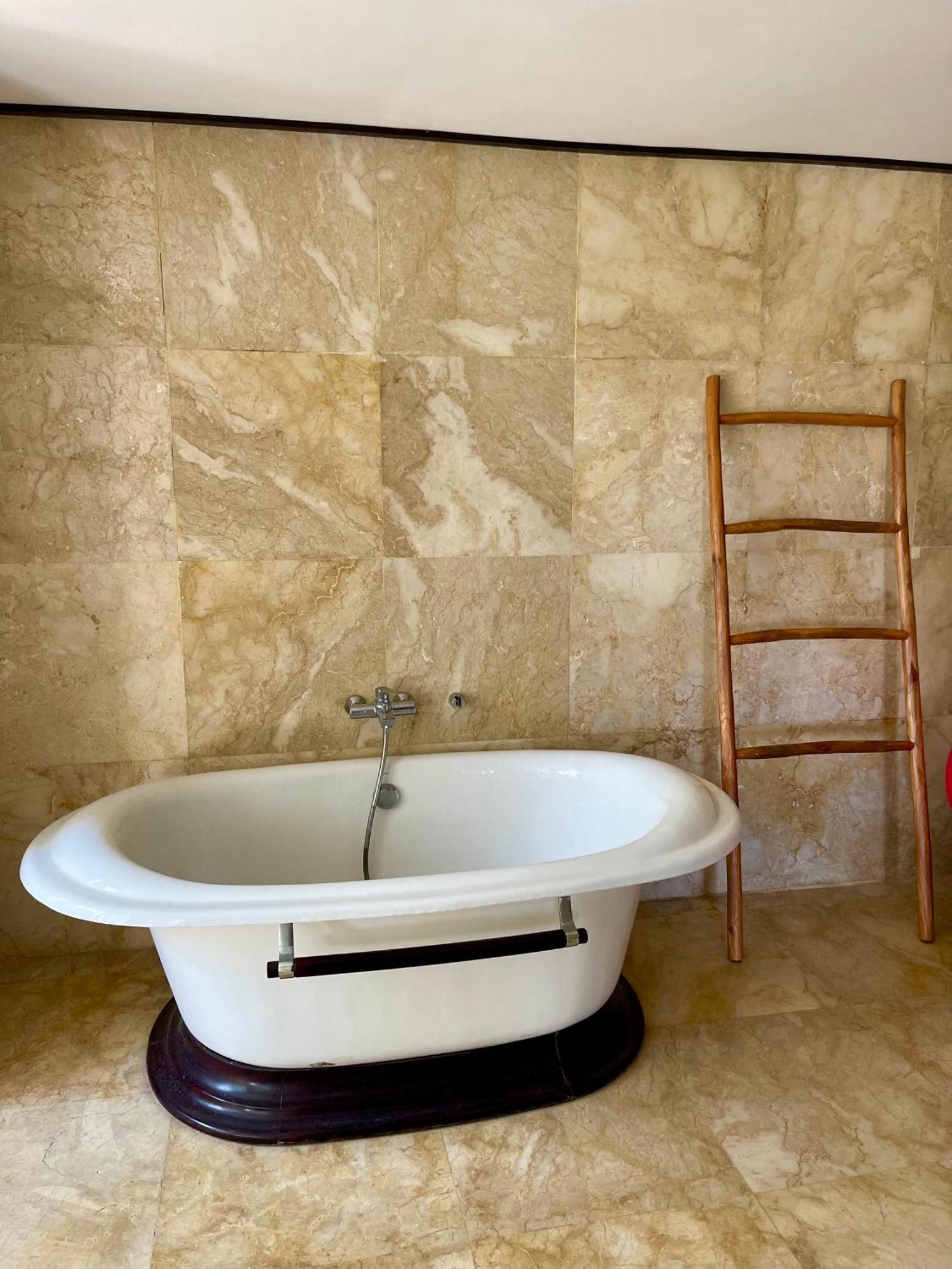 Private Suite In A Kids Friendly Big Shared Villa In Canggu מראה חיצוני תמונה